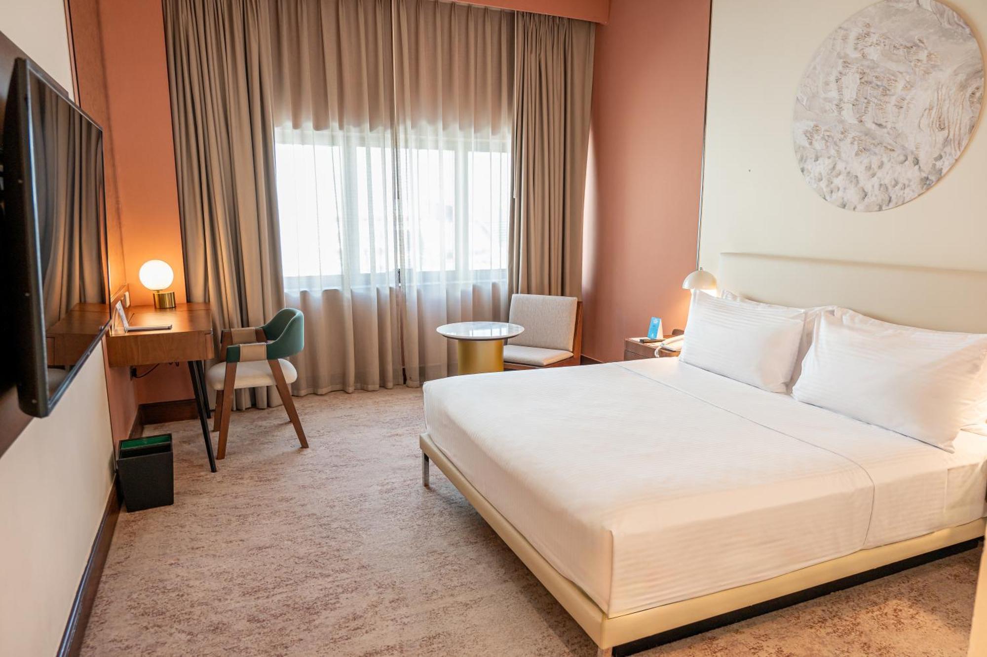Majestic Cove Hotel - Formerly Le Meridien Fairway Dubai Exteriör bild