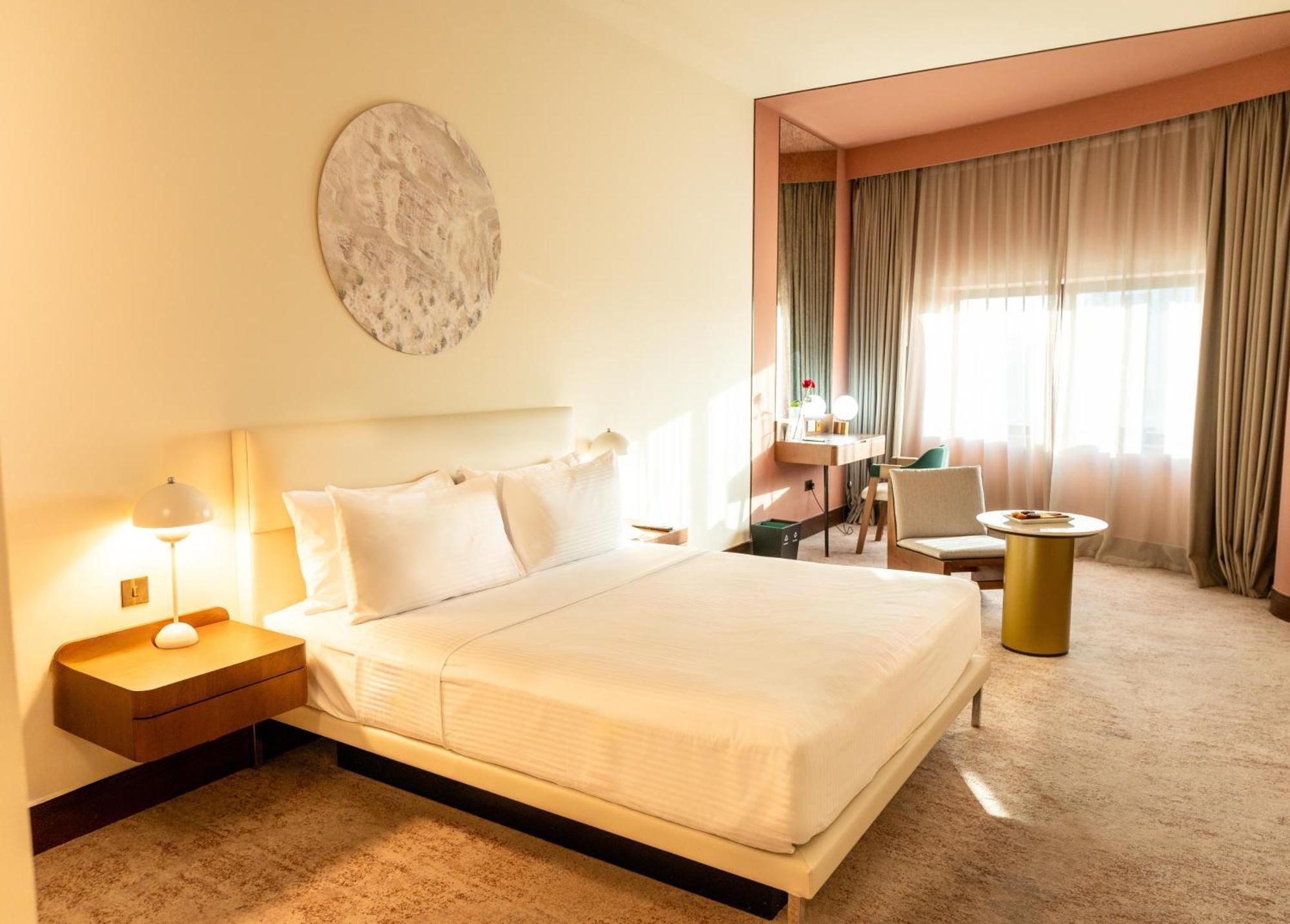 Majestic Cove Hotel - Formerly Le Meridien Fairway Dubai Exteriör bild