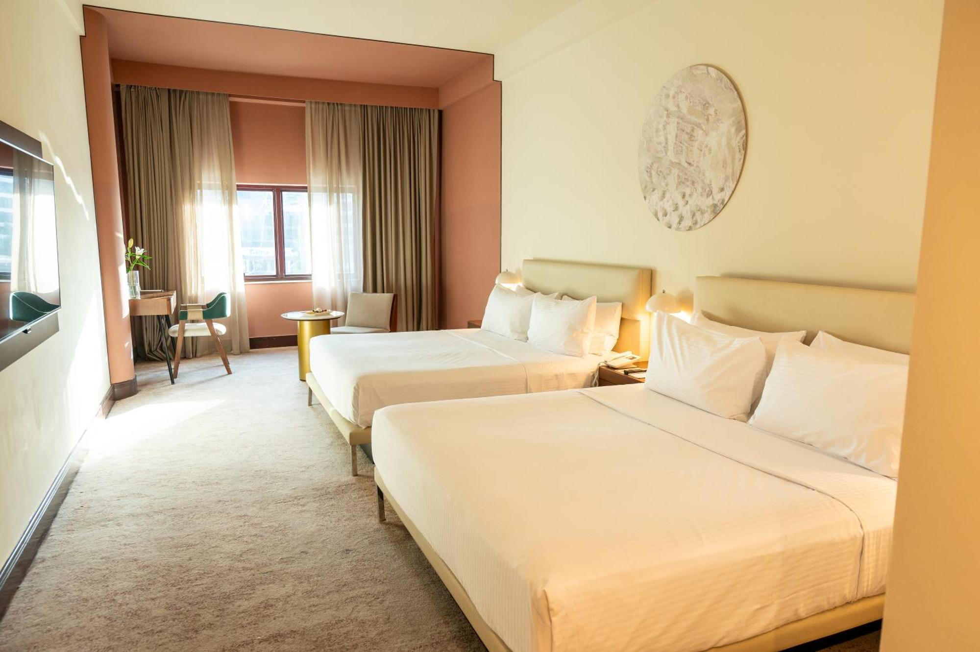 Majestic Cove Hotel - Formerly Le Meridien Fairway Dubai Exteriör bild