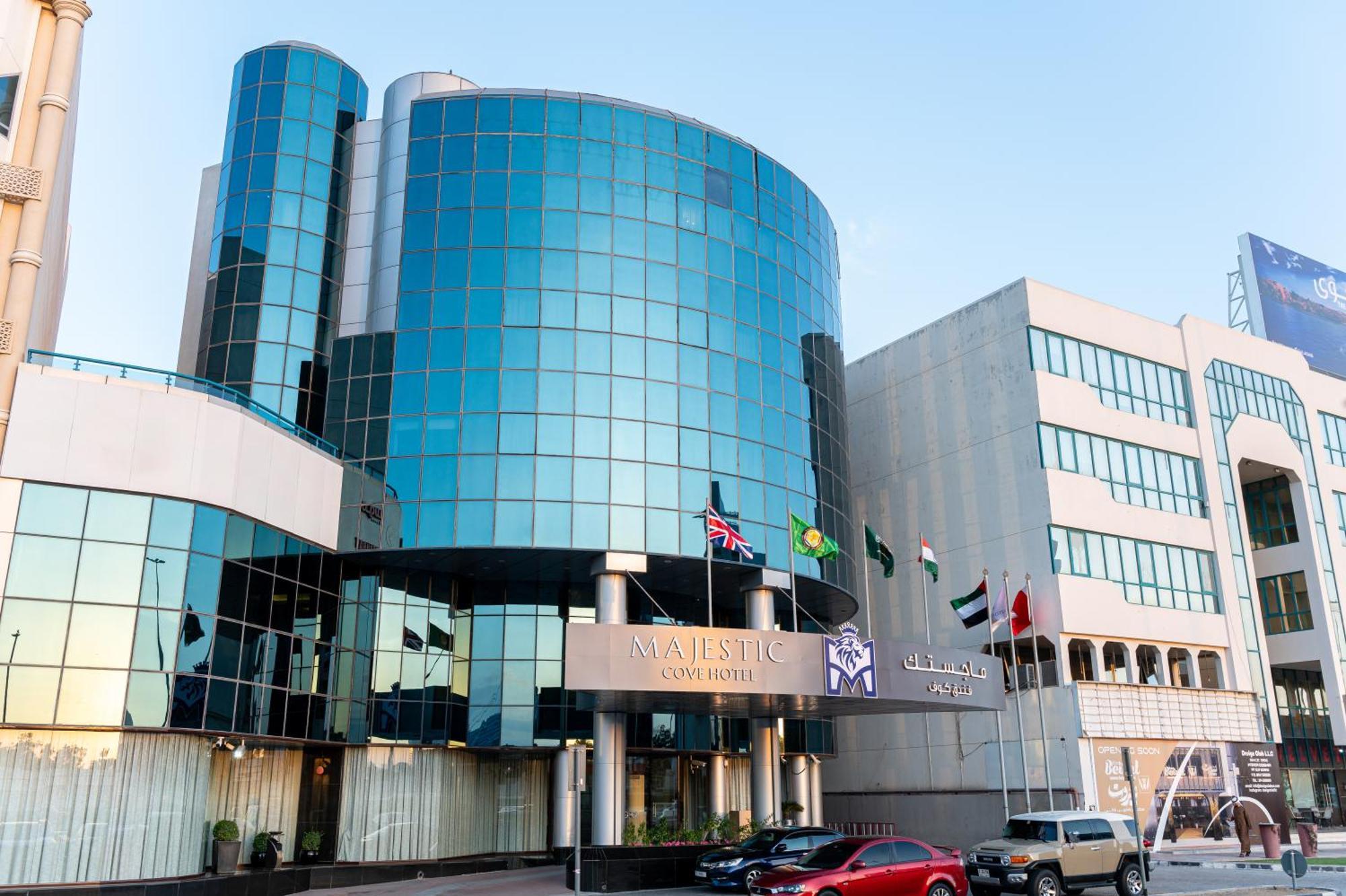 Majestic Cove Hotel - Formerly Le Meridien Fairway Dubai Exteriör bild