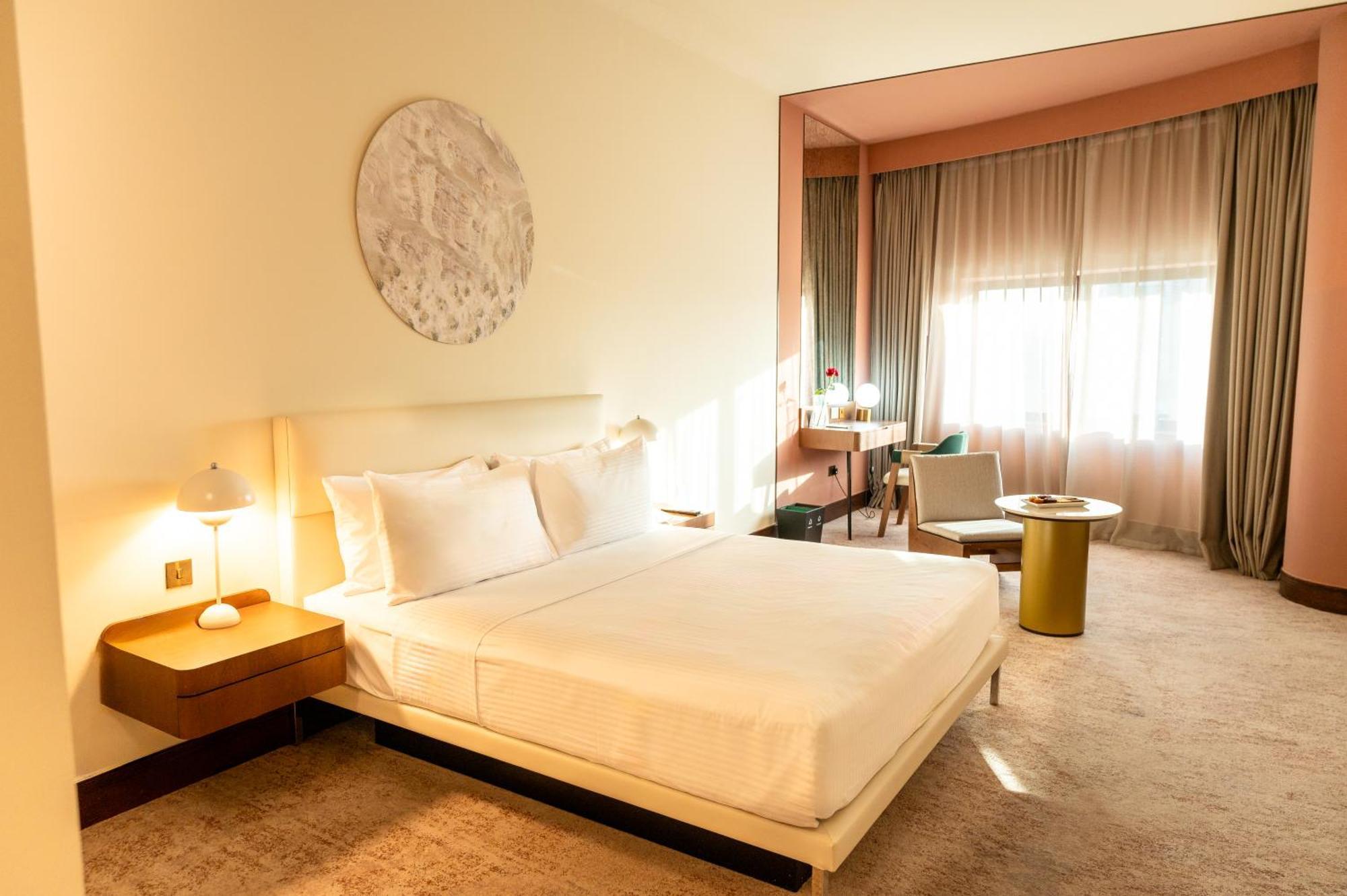 Majestic Cove Hotel - Formerly Le Meridien Fairway Dubai Exteriör bild